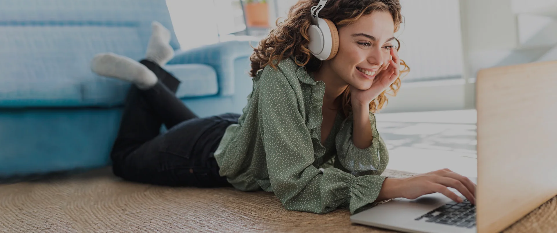 Cover of UNIVERSIDAD UANE